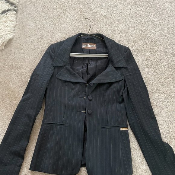 Woman's size 40 black pinstriped John Galliano blazer - Picture 4 of 9